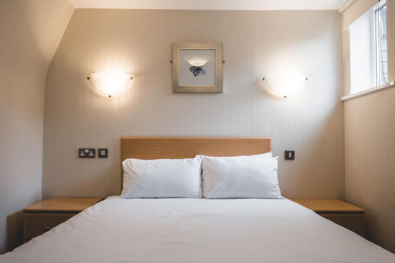 Hotel Wycliffe Stockport
